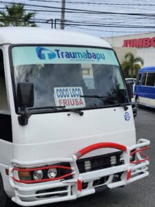Guagua (bus) to Jumbo Supermarket